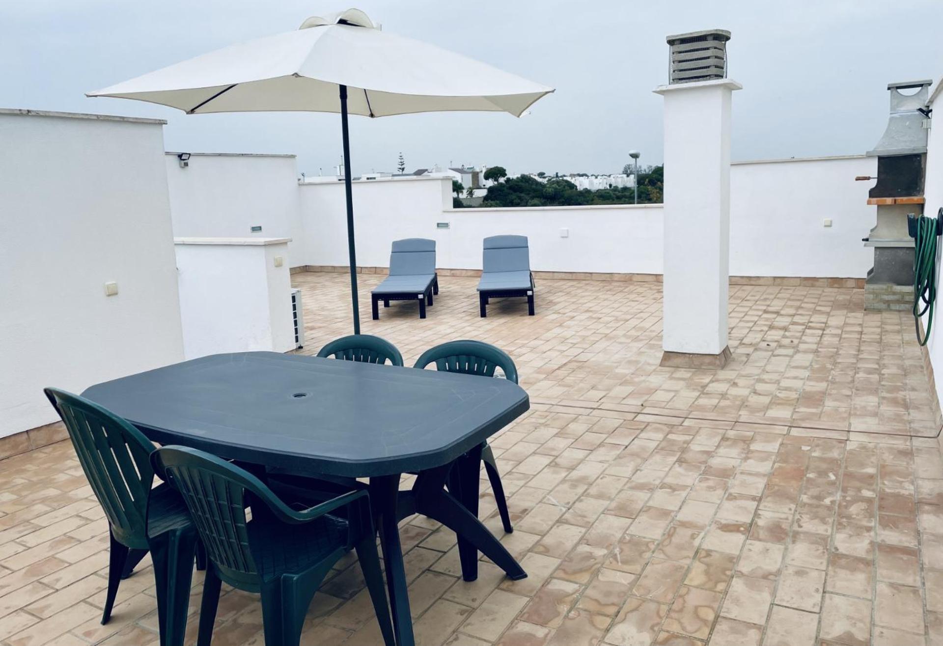 Atico Premium Conil Con 2 Terrazas, Parking, Piscina, Aire Ac Y Wifi -Solo Familias Y Parejas- Appartement Conil De La Frontera Buitenkant foto
